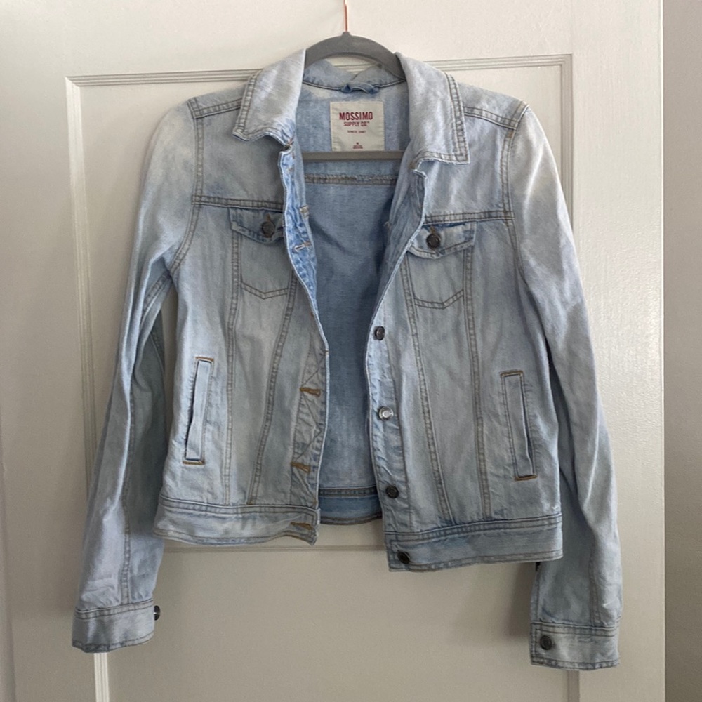 Mossimo Women’s Denim Jacket Size M
